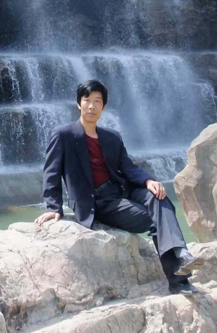 李建明