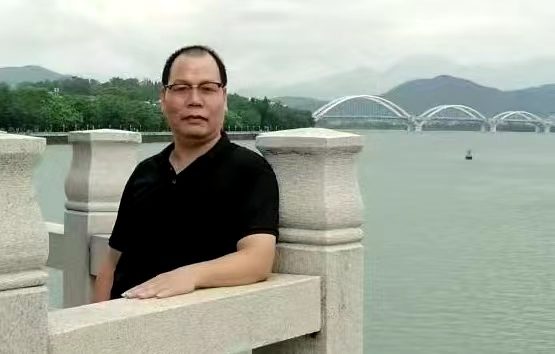 洪达书